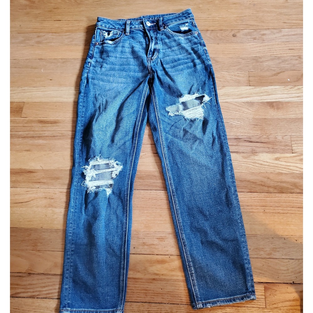 American Eagle Distressed Straight Leg Stretch Jeans Medium Wash Womens Size 2